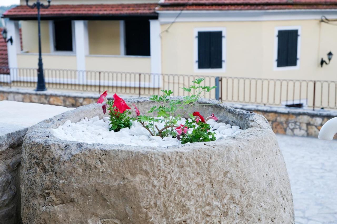 Nikolas Est 1773 Villa Ano Korakiana ภายนอก รูปภาพ